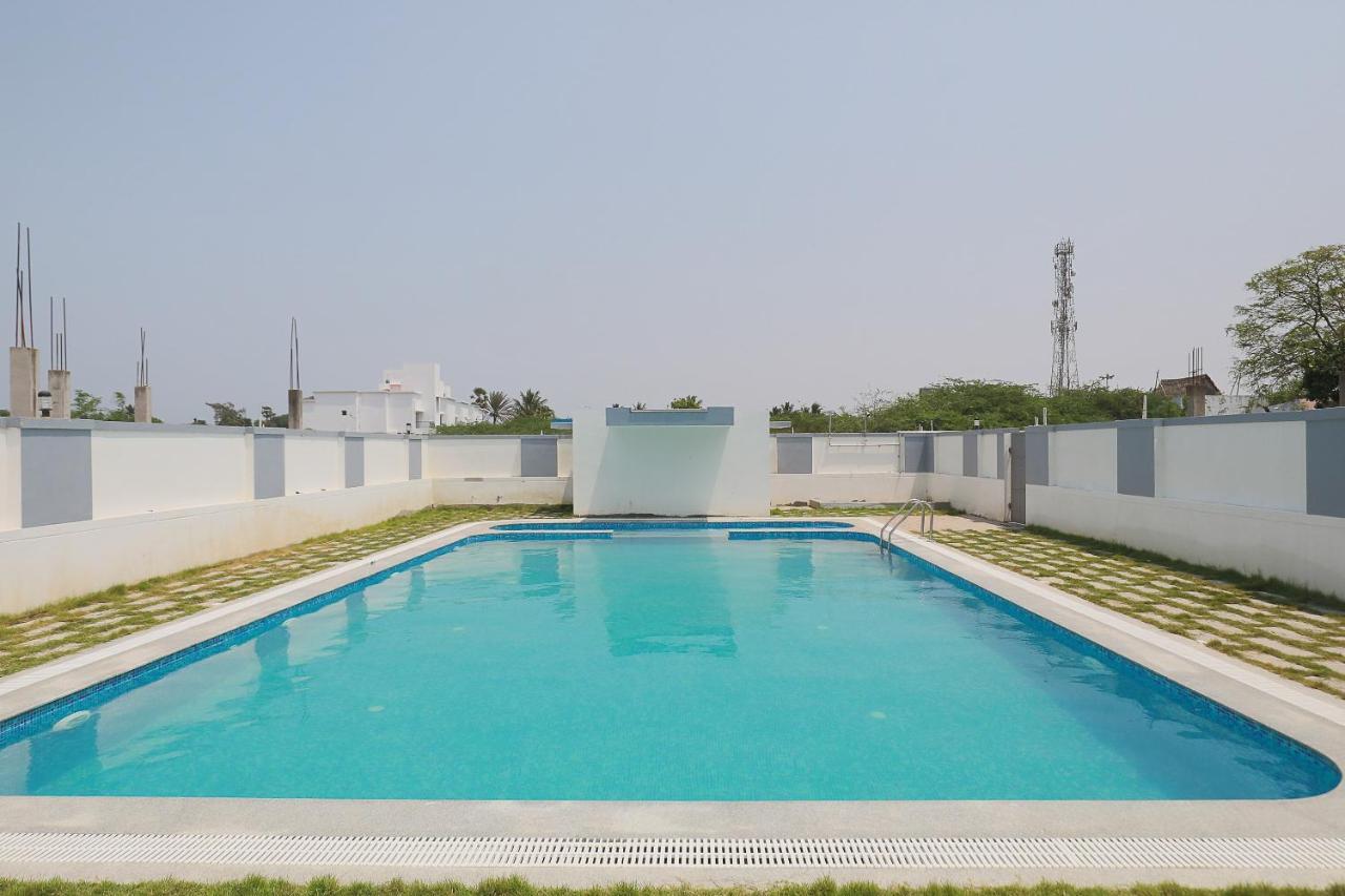 צ'נאי Oyo 38695 Peninsula Holiday Resorts מראה חיצוני תמונה