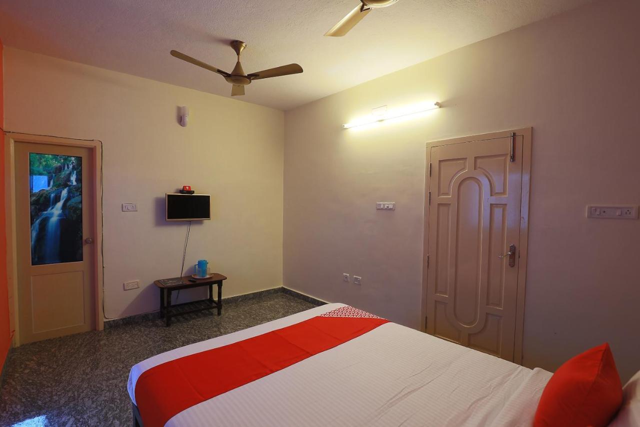 צ'נאי Oyo 38695 Peninsula Holiday Resorts מראה חיצוני תמונה